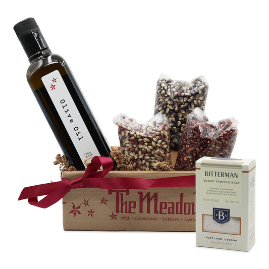 Gourmet Popcorn Kit with black truffle salt